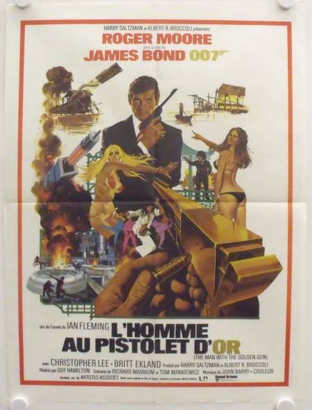 Man with the Golden Gun original release french movie poster